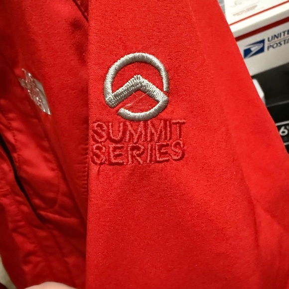 Vintage The North Face Red Black Winter Windbreaker Coat Windstopper Warm
Jacket - Picture 5 of 7